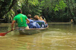 Kanu Expedition im Regenwald in Ecuador