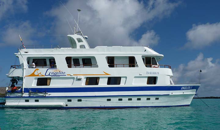 Galapagos Yacht Angelito