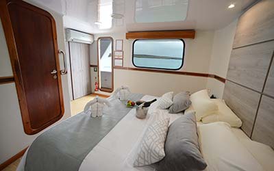 Doppelkabine Suite des Katamarans Seaman Journey Galapagos