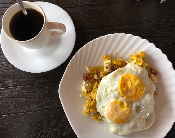 Trigrillo Frühstück mit Kaffee