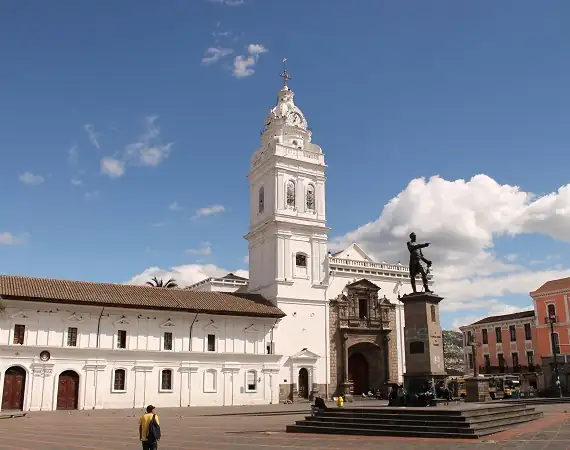 Plaza Santo Domingo in Quito