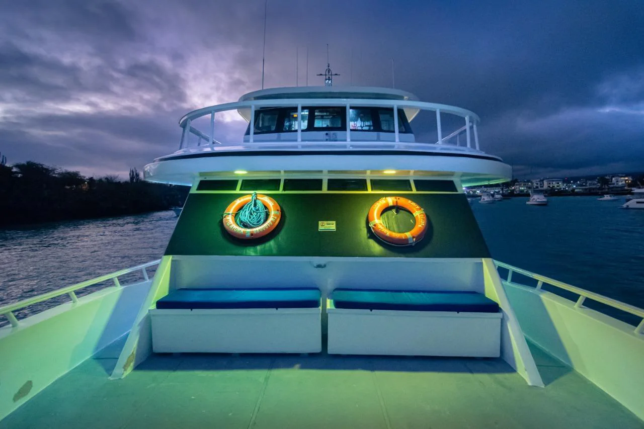 Sonnendeckt Yacht Aida Maria Galapagos