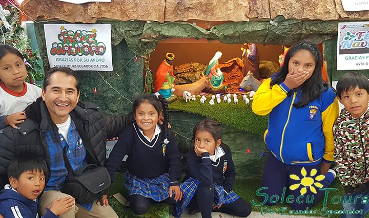 Diego vor einer Krippe im Refugio de los Suenios