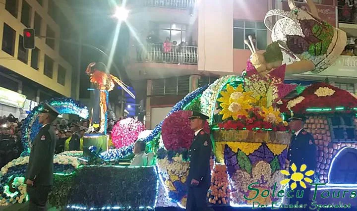 Desfile Nocturno in Ambato