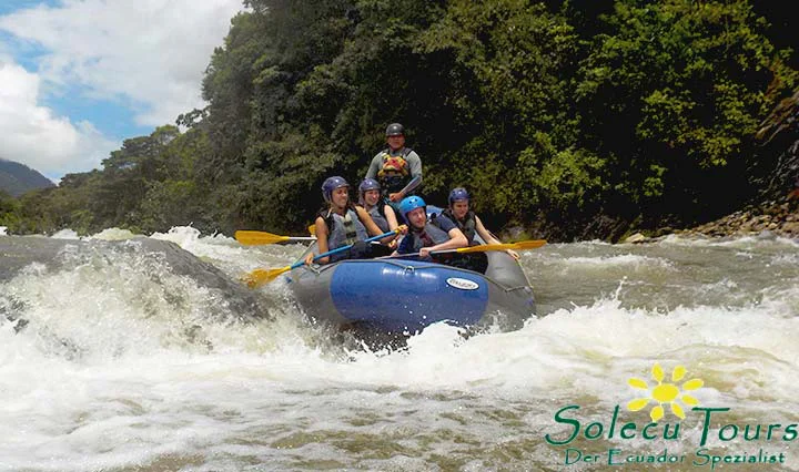 Rafting in Baños, Ecuador