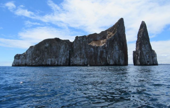 3 kicker rock