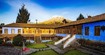 Hosteria La Andaluza mit Chimborazo im Hintergrund
