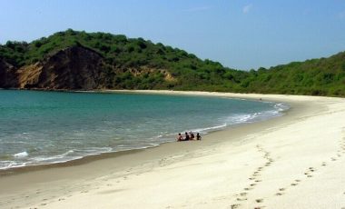 LosFriailes-Bucht.jpg LosFriailes-Bucht.jpg