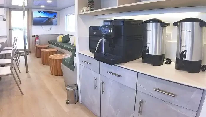 Tee- und Kaffeestation der Estrella del Mar