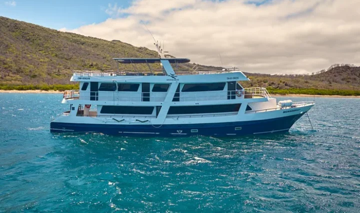 Monserrat-Seitenansicht Monserrat-Seitenansicht