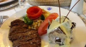 Schmackhafte-Gastronomie-Auswahl-in-der-Hacienda-Pinsaqui Gastronomie in Ecuadors Haciendas