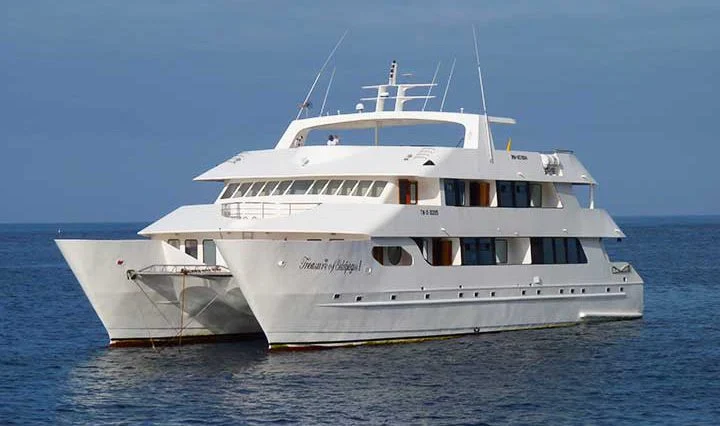 Treasure-of-Galapagos Treasure of Galapagos Katamaran
