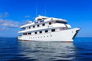 Galapagos Yacht Solaris
