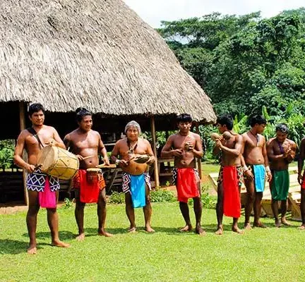 Panama Reisen Embera