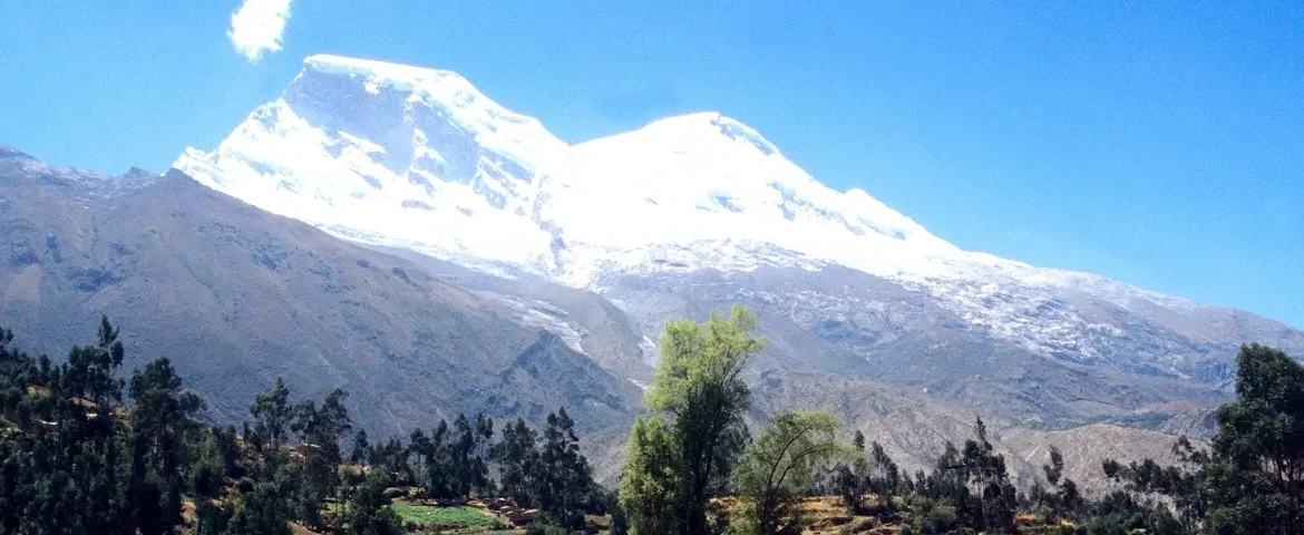 landschaft huaraz peru banner