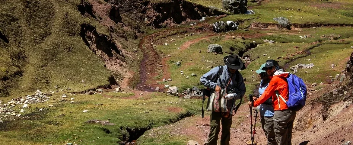 lares trek peru banner