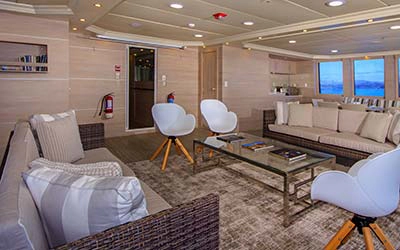 Lounge Treasure of Galapagos Katamaran