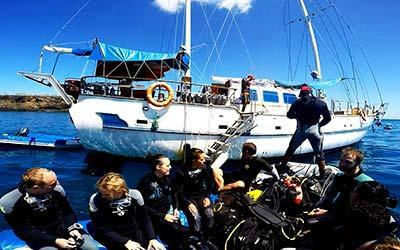 Zodiac der Galapagos Yacht Nautilus