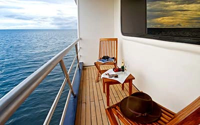 Balkon auf dem Galapagos Katamaran Ocean Spray