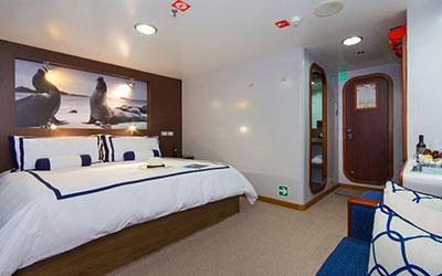 Doppelkabine auf dem Galapagos Katamaran Ocean Spray